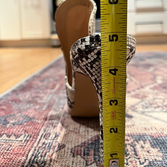 Express Snake Print Peep Toe Heels NEVER WORN OUTSIDE - Size 9.5 - Picture 6 of 8